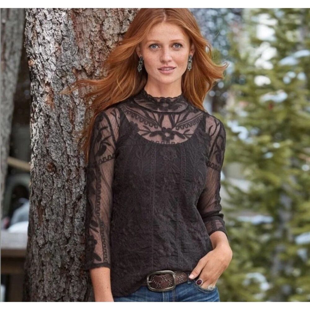 Sundance Sheer Lace Black Dreamscape Blouse | SZ Med